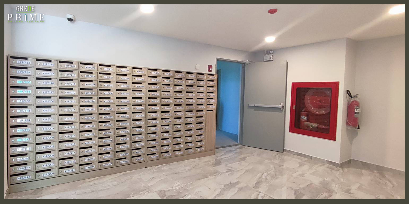 Gallery Slide